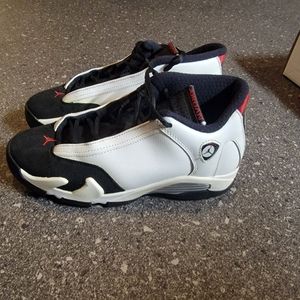 Air jordan 14s retro black toe